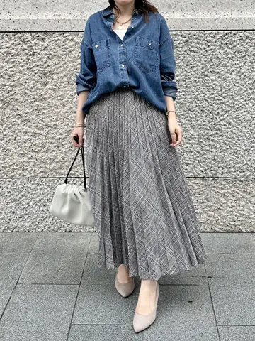 ANY フジコ コーディネート画像