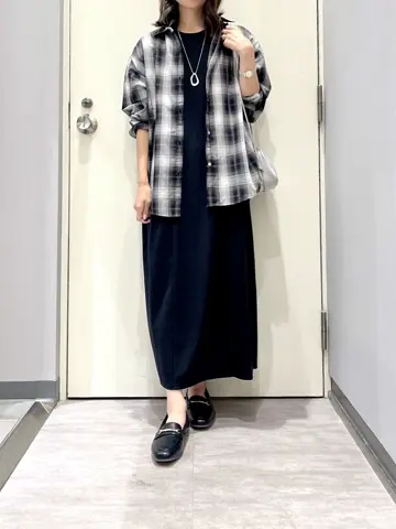 ANY 金井 コーディネート画像