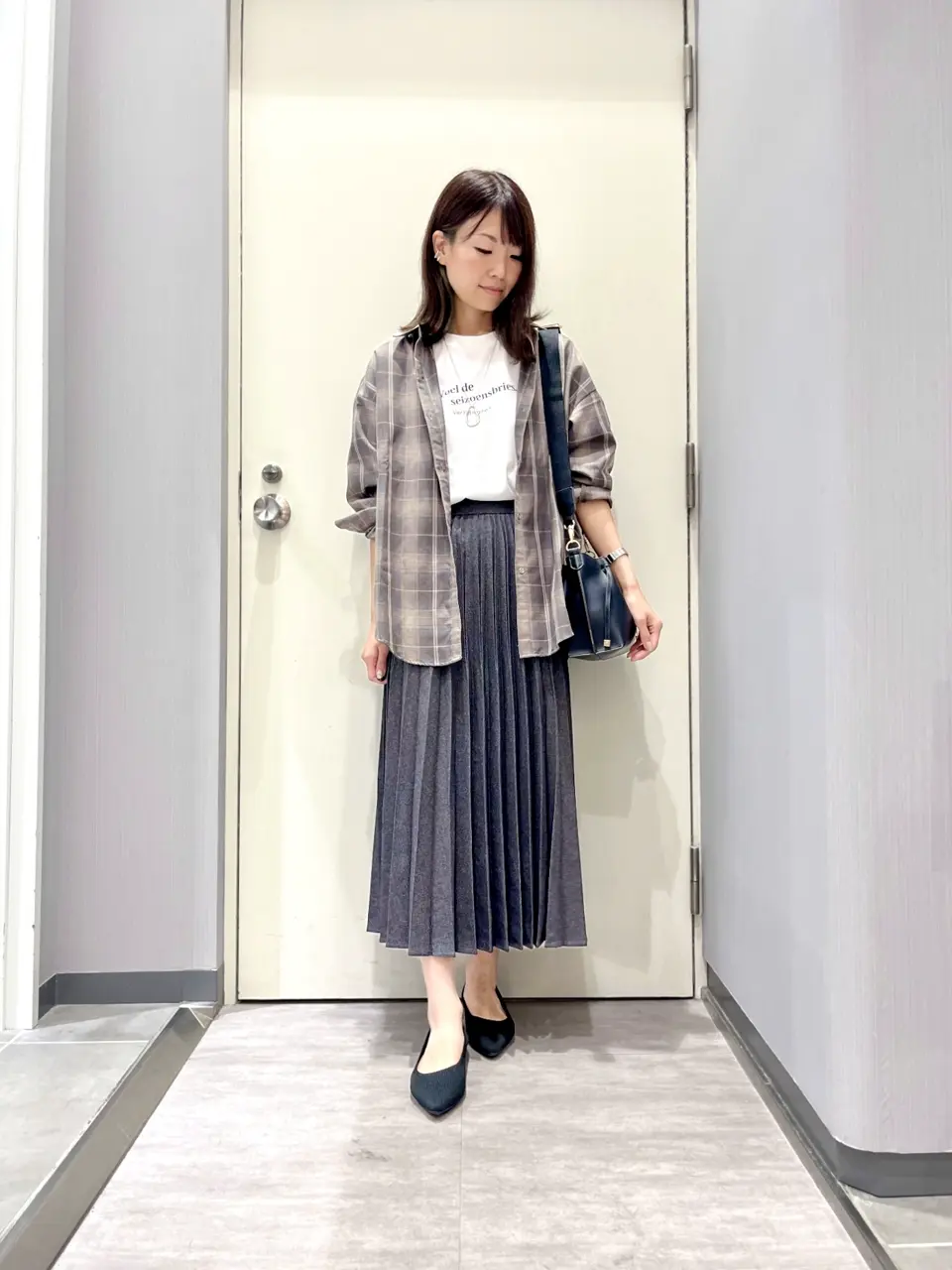 ANY 金井 コーディネート画像