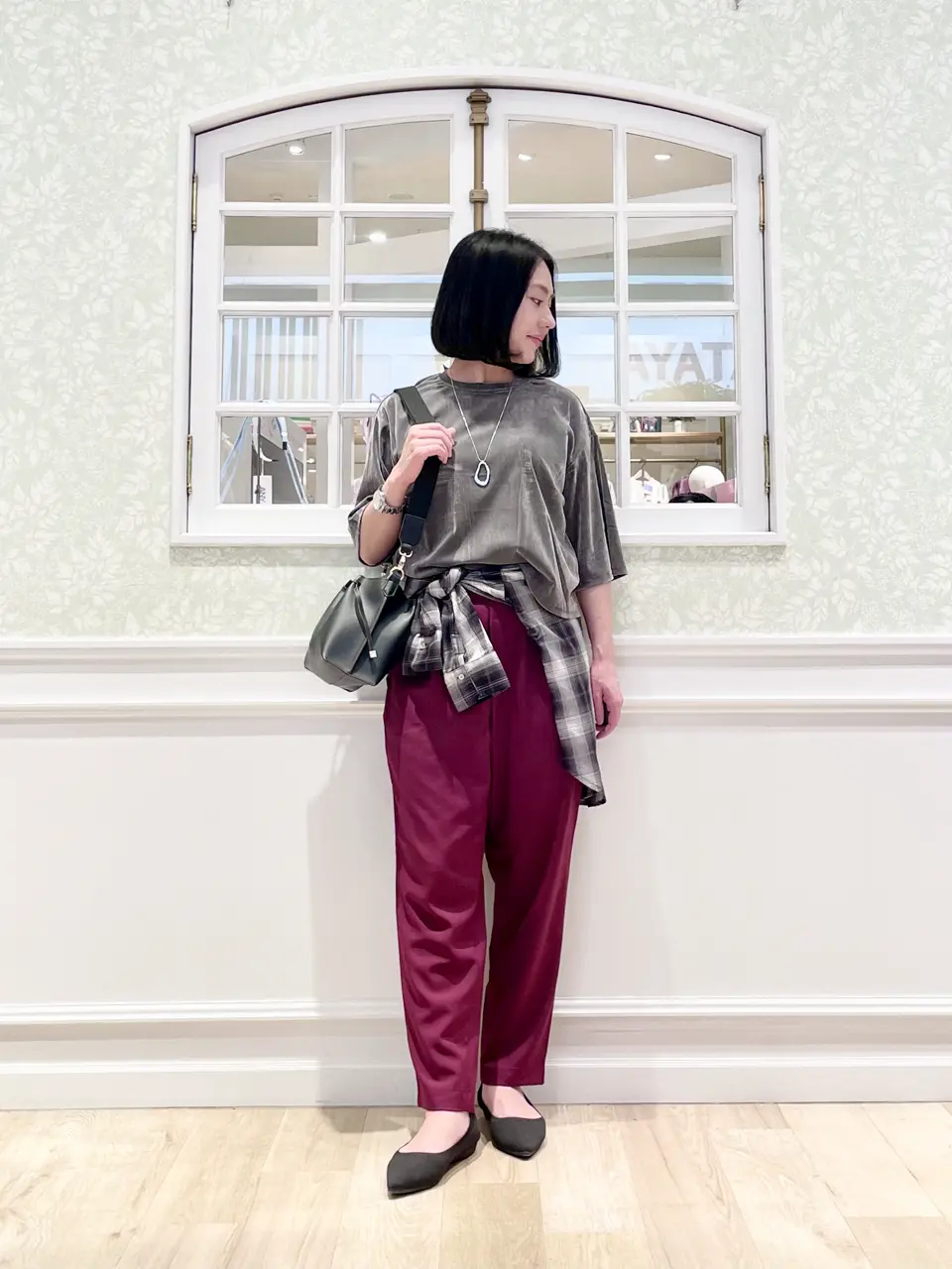 ANY MIKA コーディネート画像