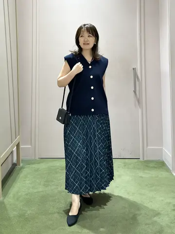 ANY フジコ コーディネート画像