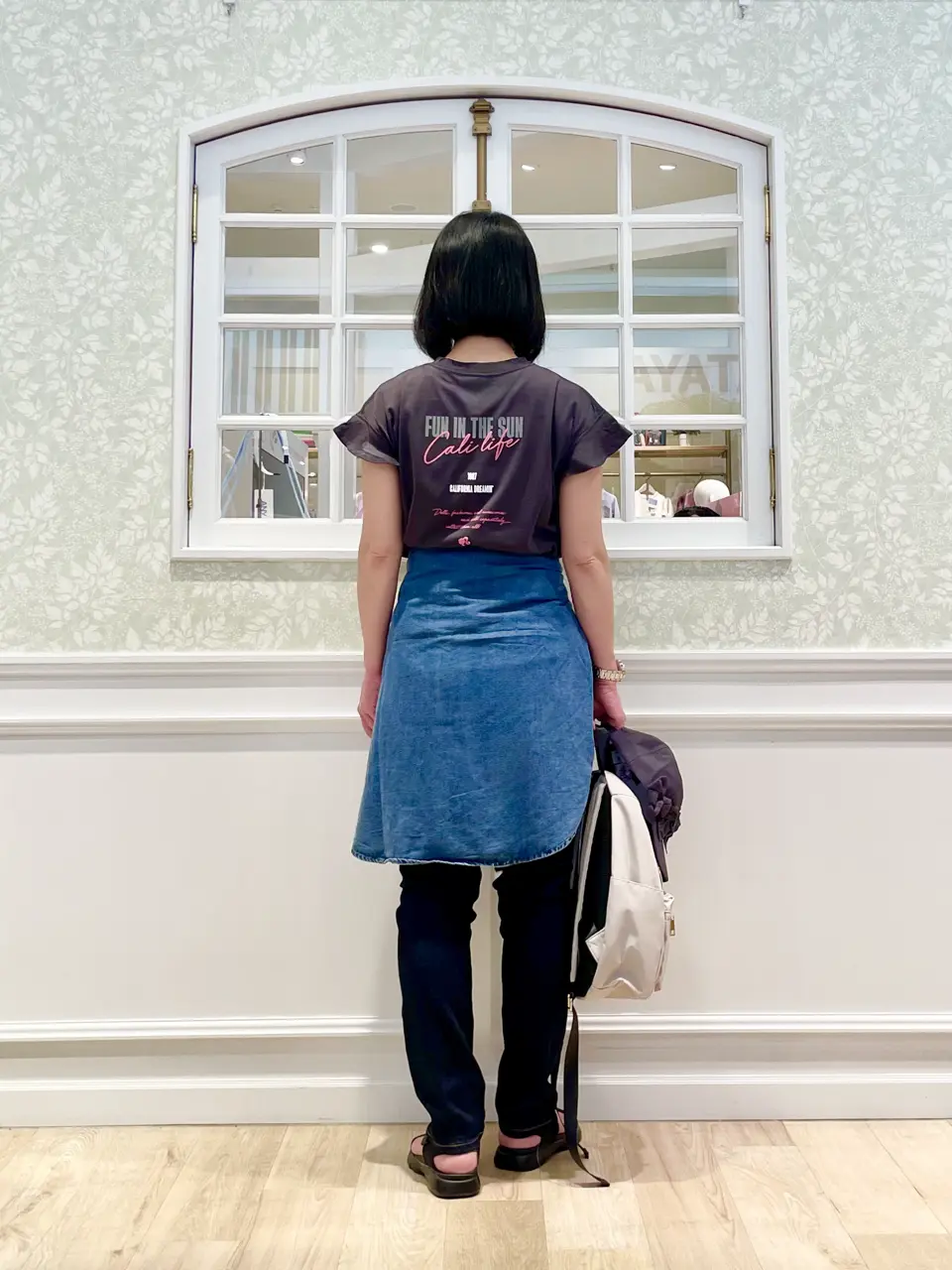 ANY MIKA コーディネート画像