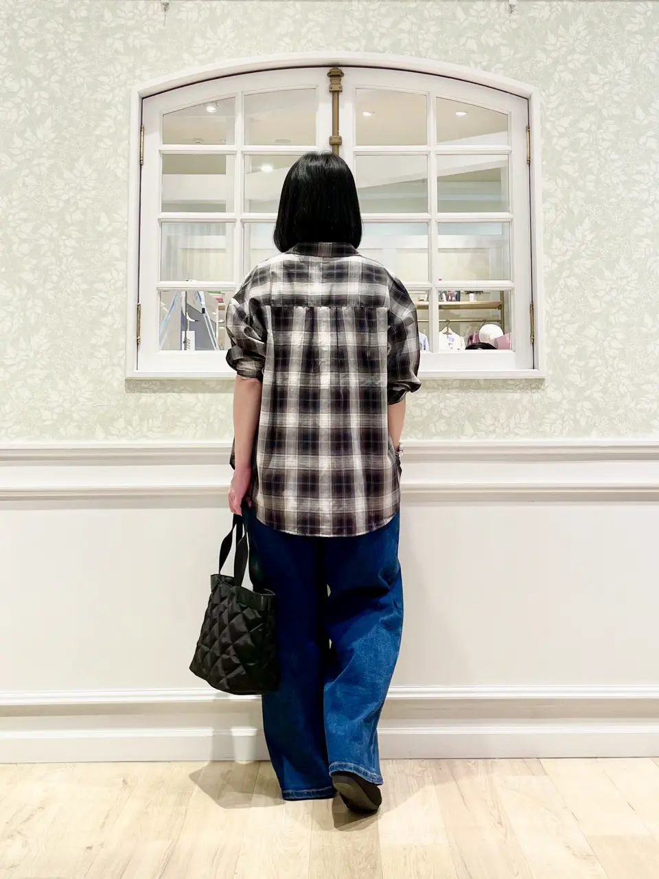 ANY MIKA コーディネート画像