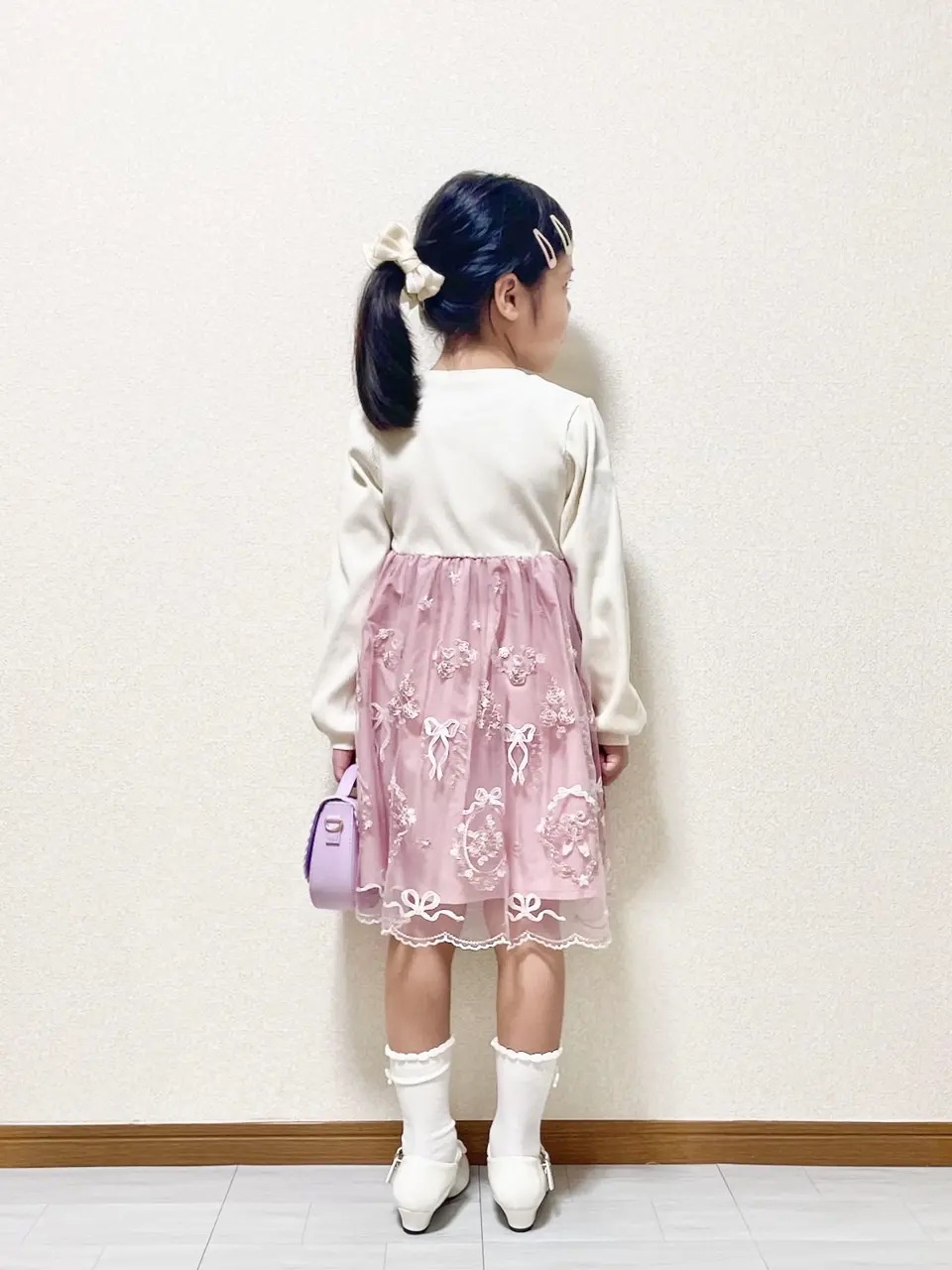 ANY MIKA コーディネート画像