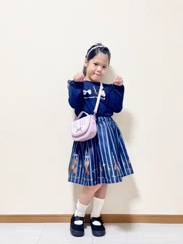 ANY MIKA コーディネート画像