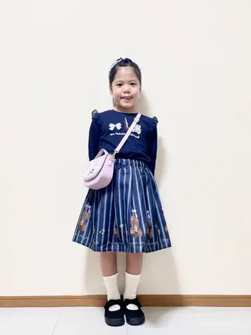 ANY MIKA コーディネート画像