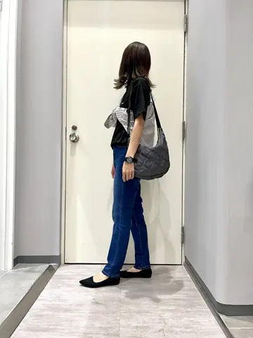 ANY 金井 コーディネート画像