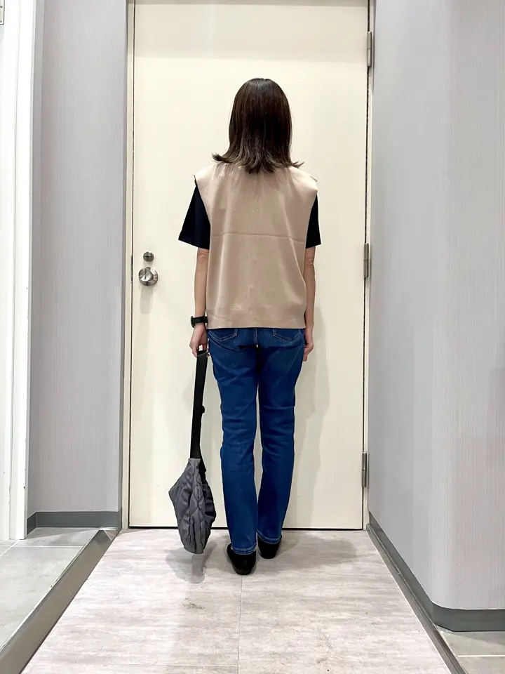 ANY 金井 コーディネート画像