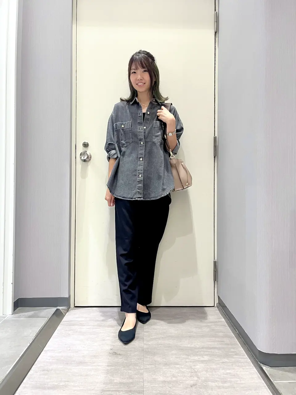 ANY 金井 コーディネート画像