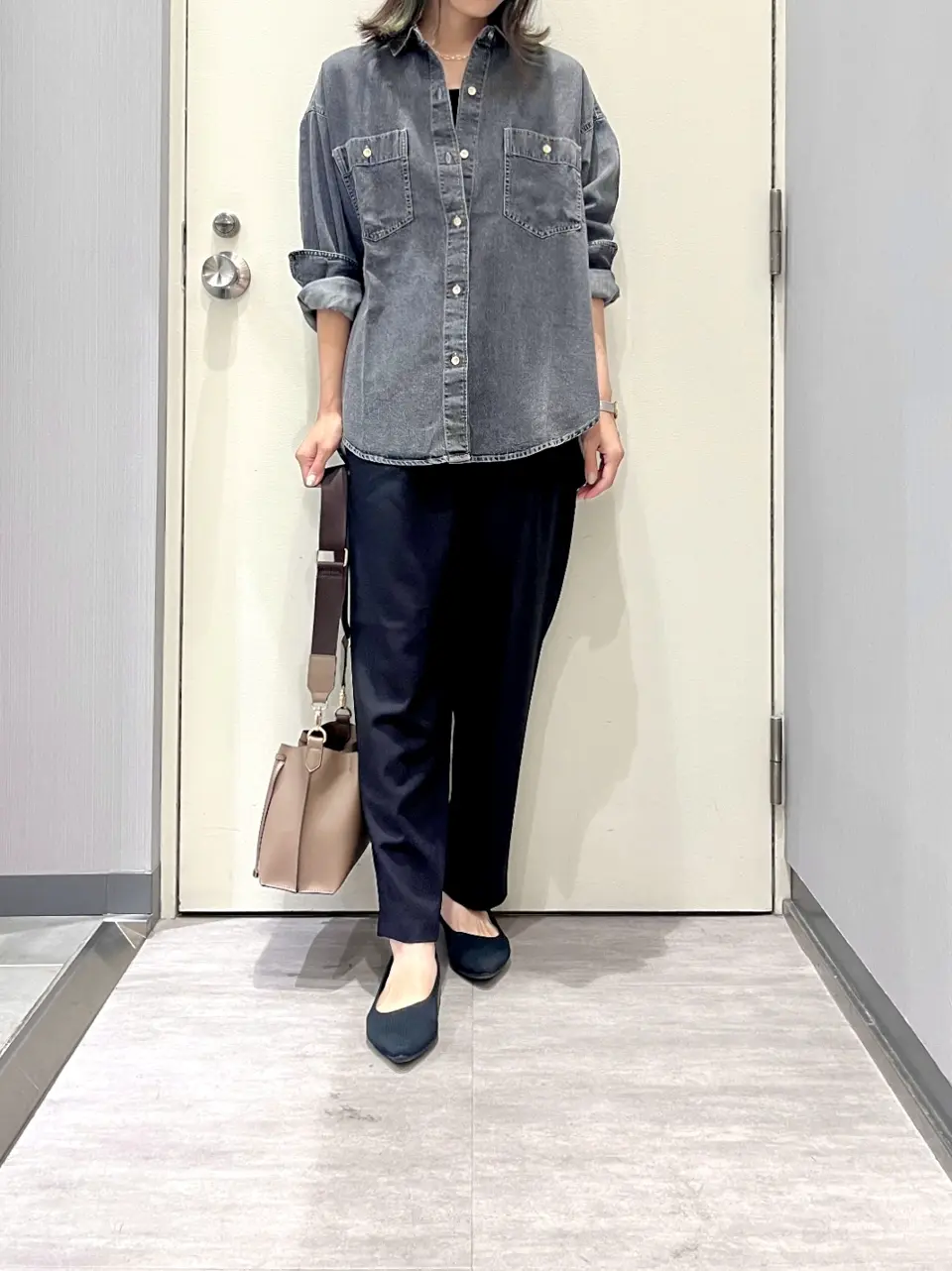 ANY 金井 コーディネート画像