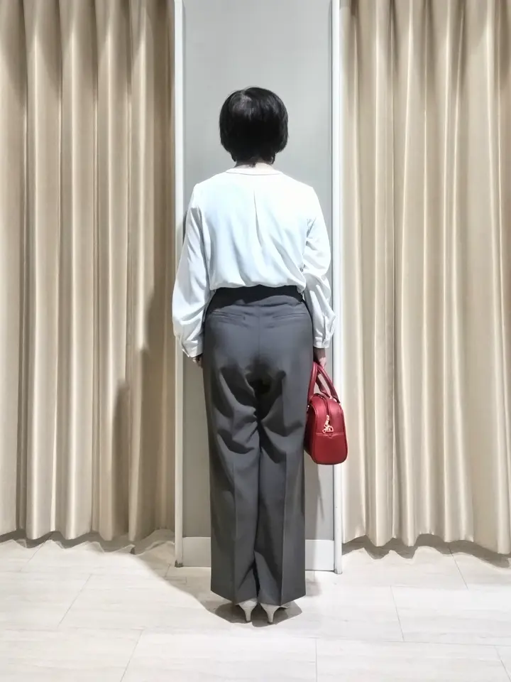 ANY SIS 岡本 コーディネート画像