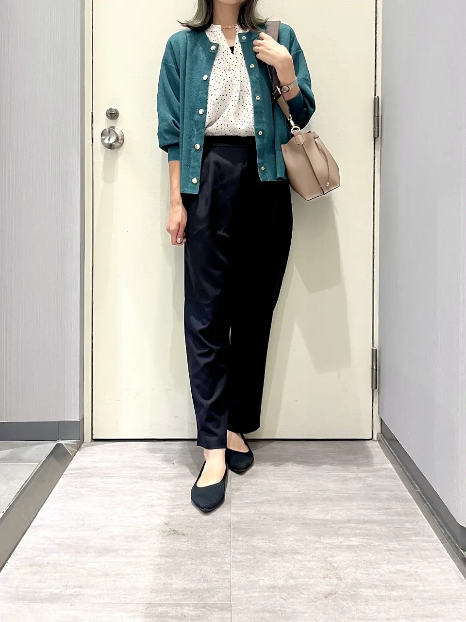 ANY 金井 コーディネート画像