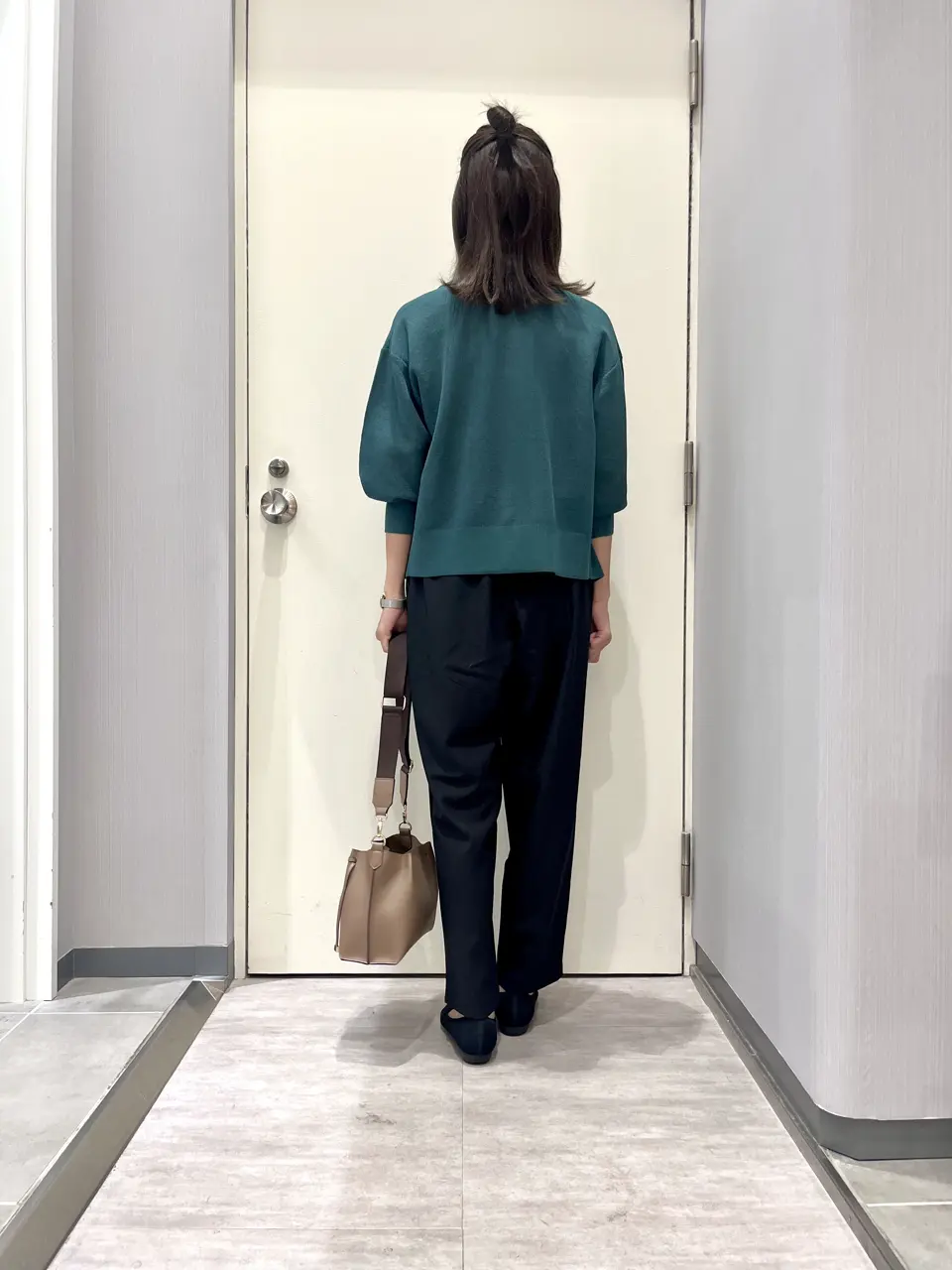 ANY 金井 コーディネート画像