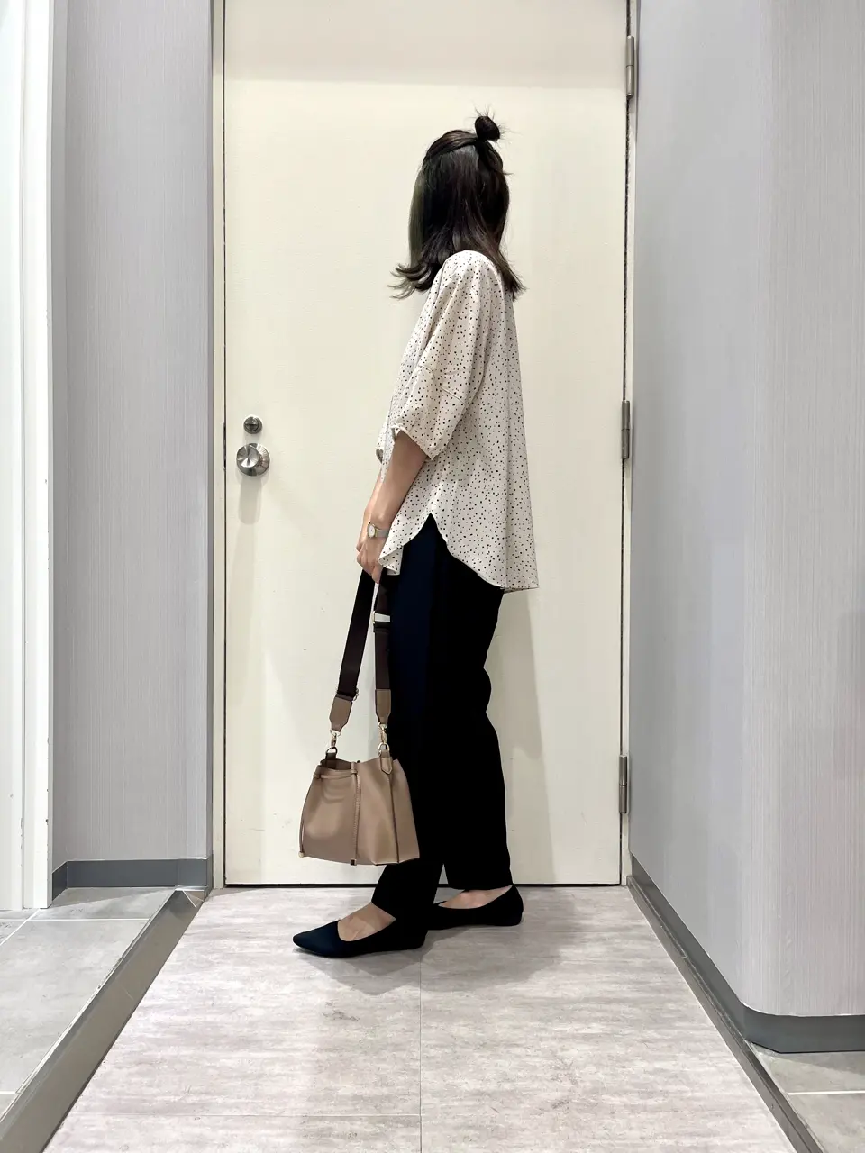 ANY 金井 コーディネート画像