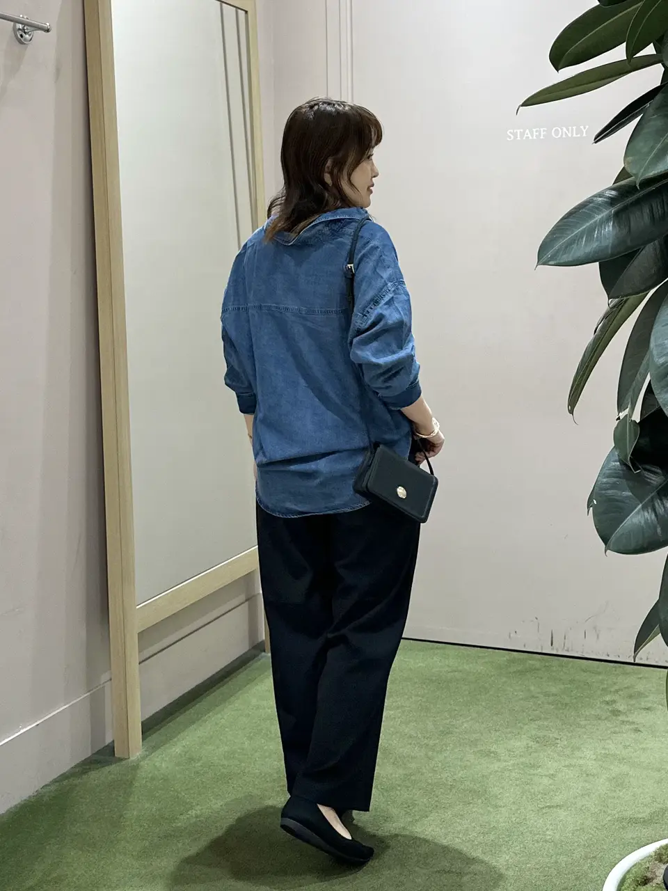 ANY フジコ コーディネート画像