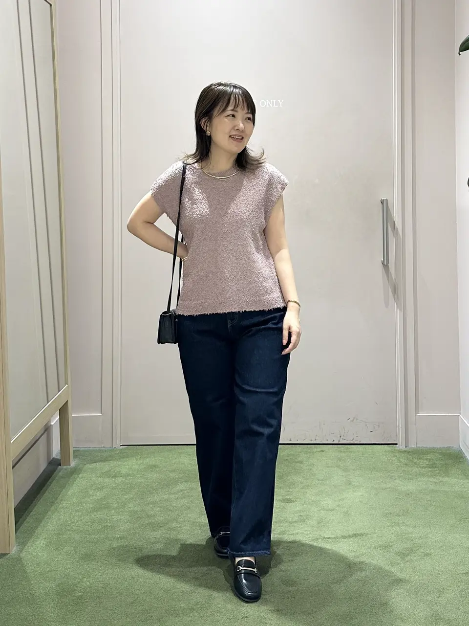 ANY フジコ コーディネート画像