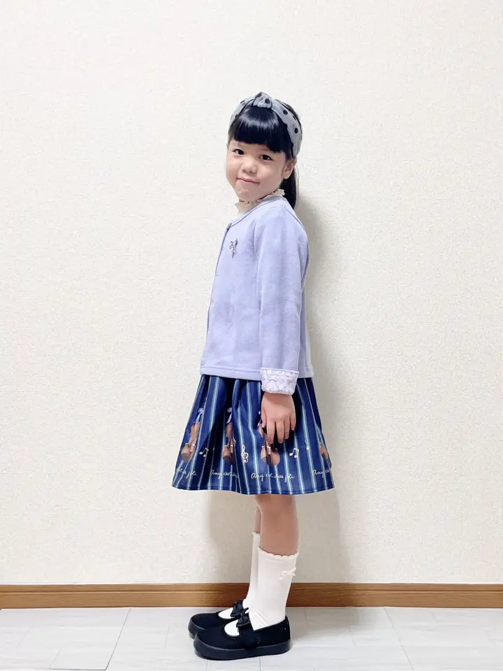 ANY MIKA コーディネート画像