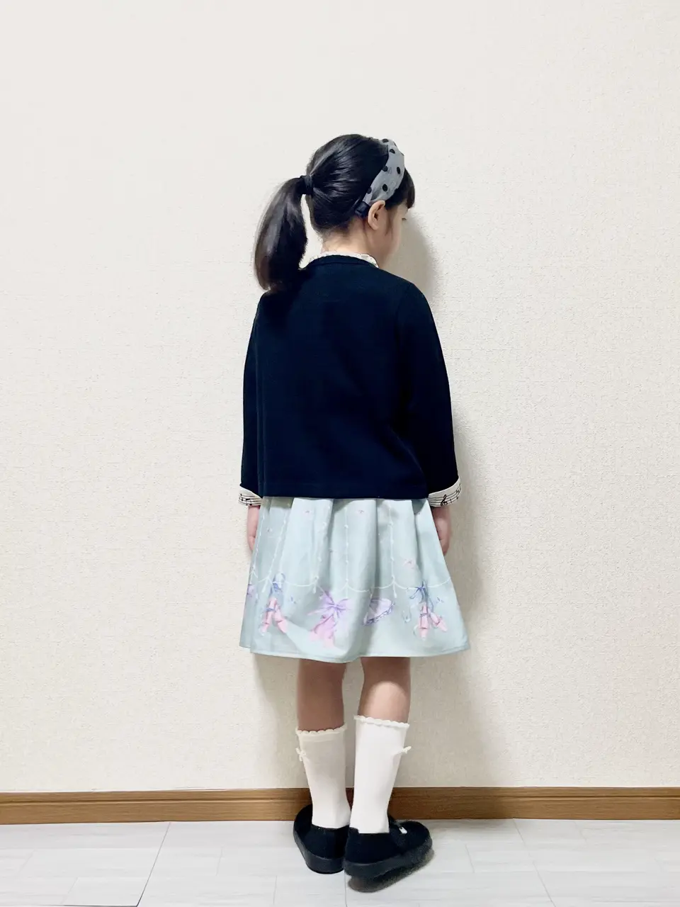 ANY MIKA コーディネート画像