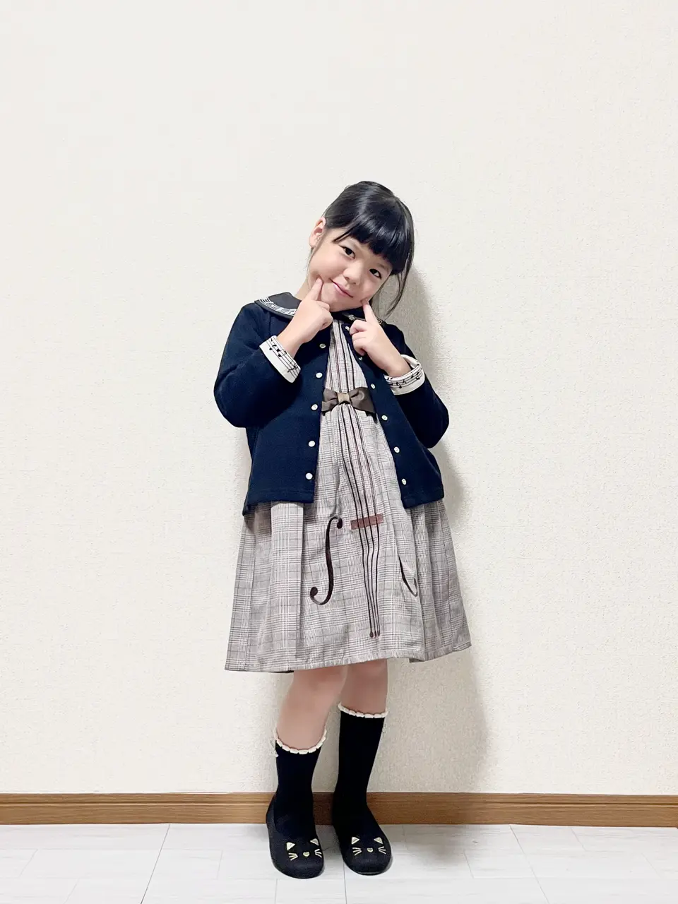 ANY MIKA コーディネート画像