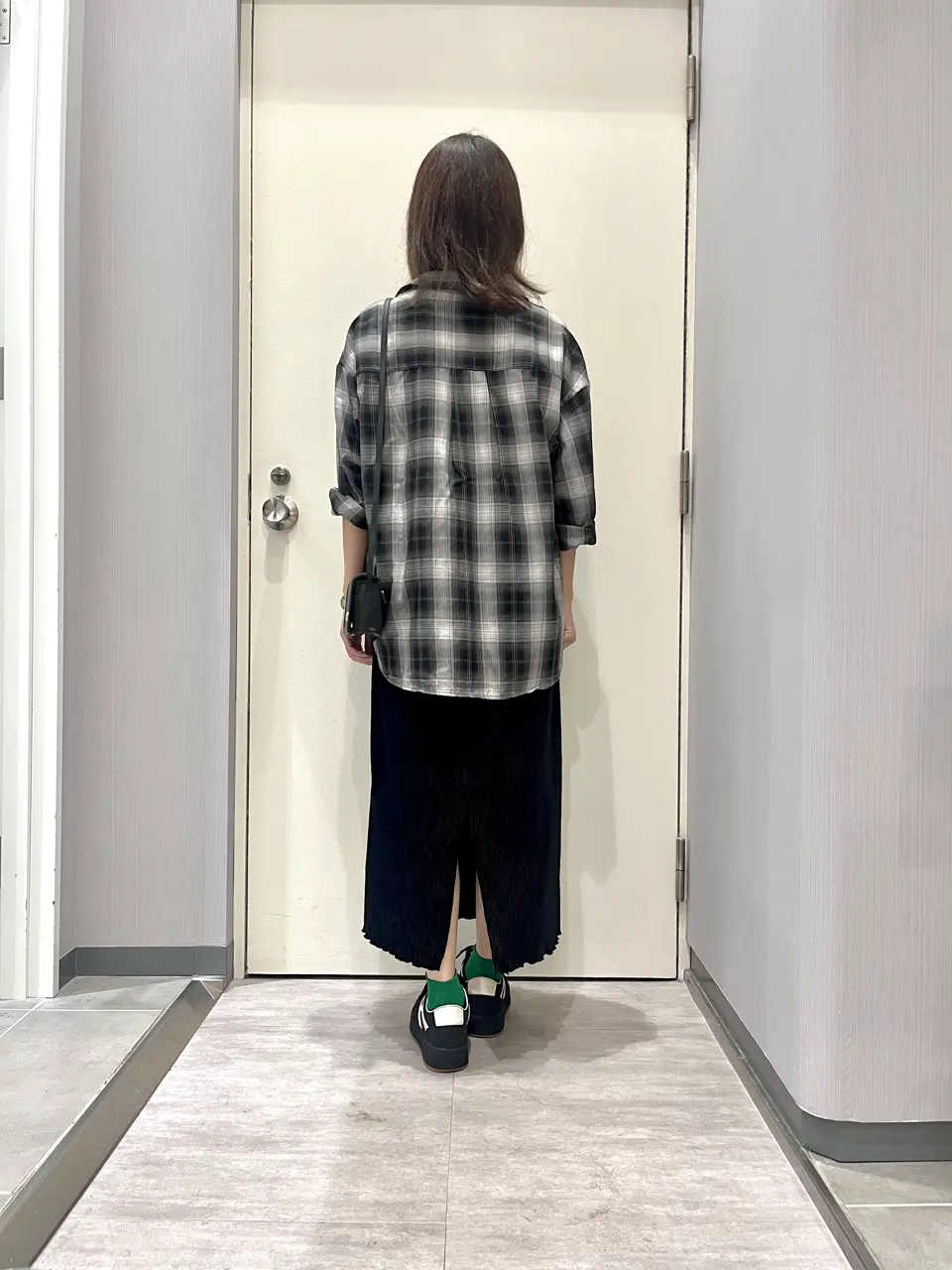 ANY 金井 コーディネート画像