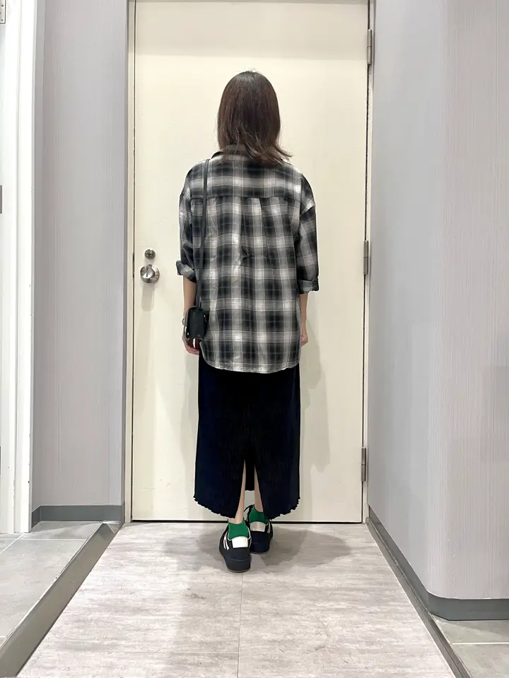 ANY 金井 コーディネート画像