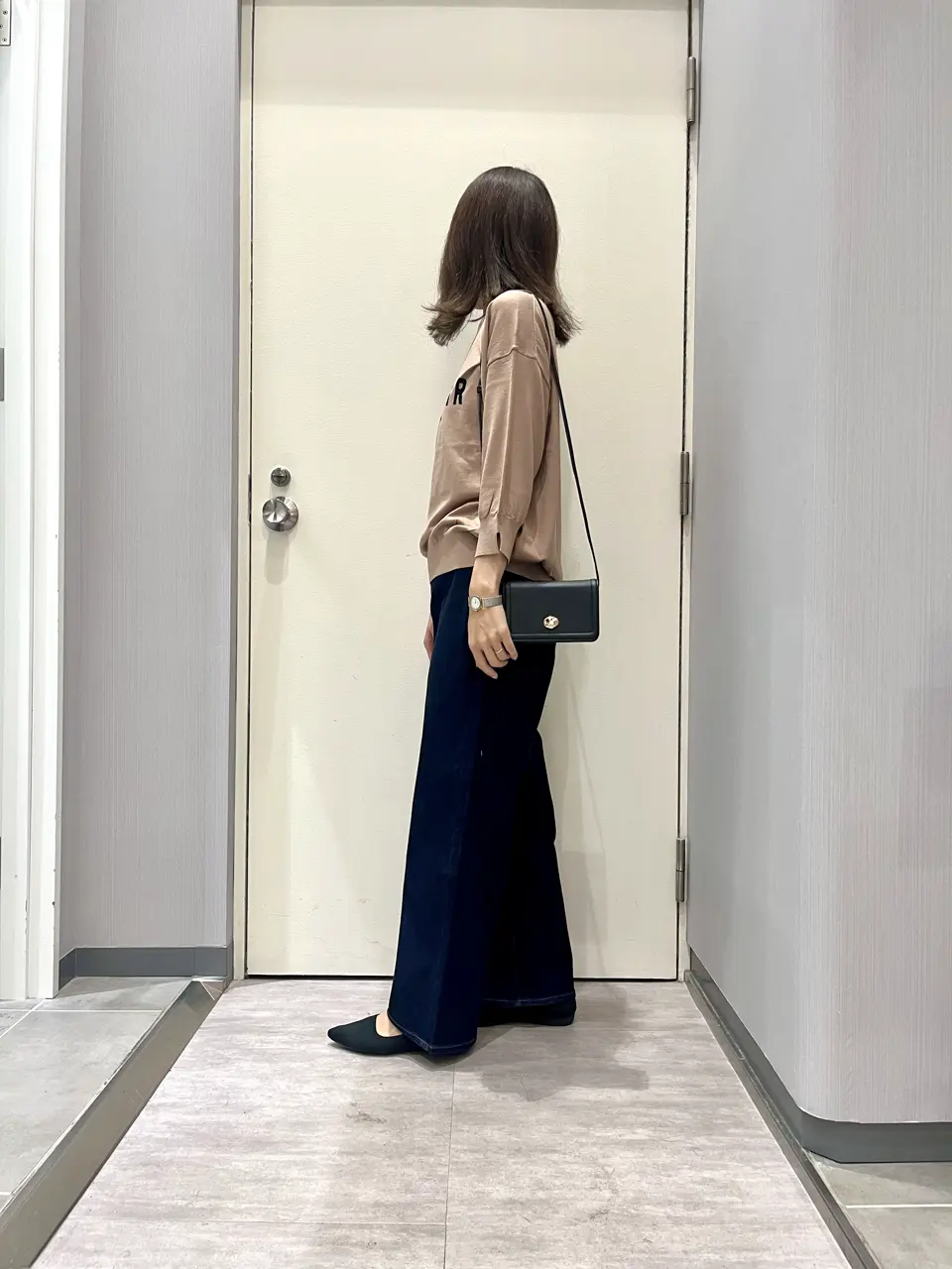 ANY 金井 コーディネート画像