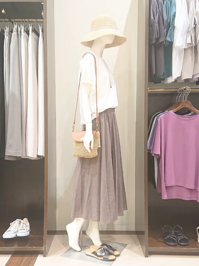 ANY 横田 コーディネート画像