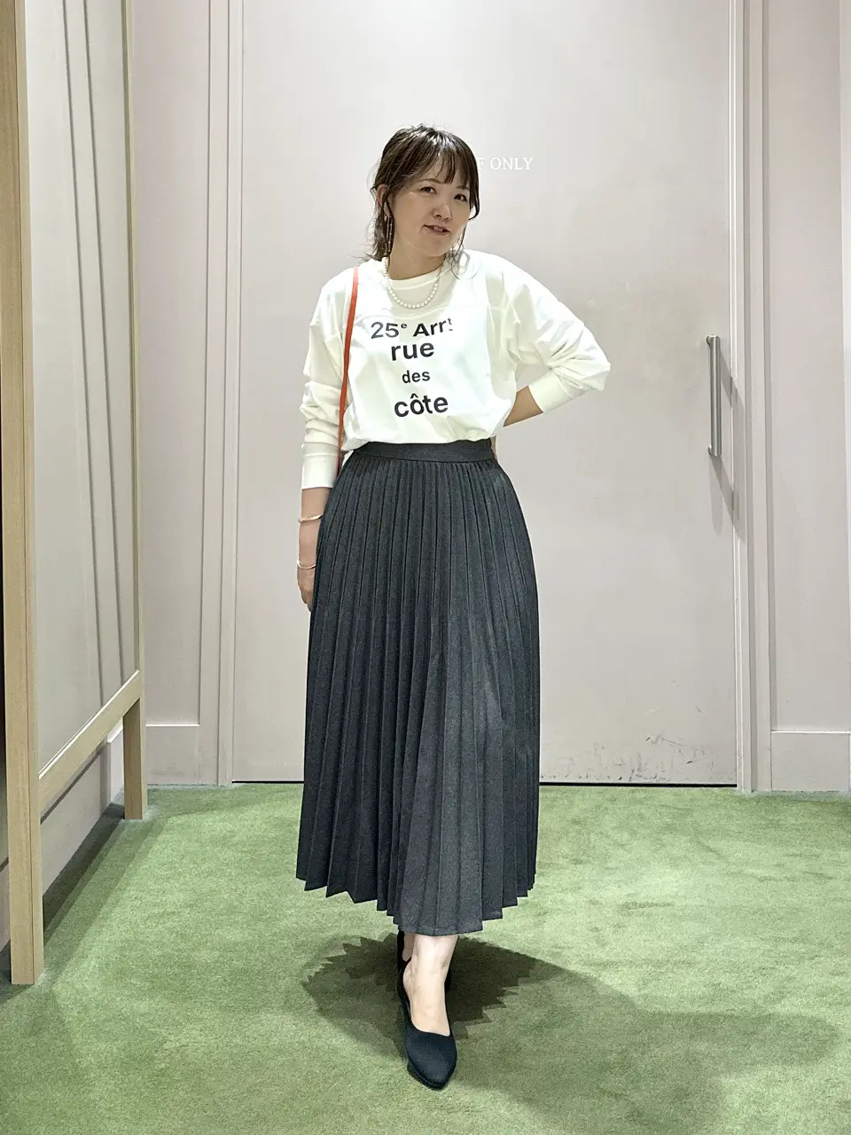 ANY フジコ コーディネート画像