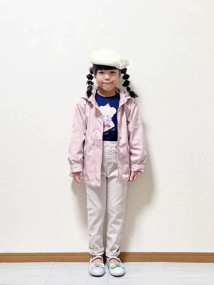 ANY MIKA コーディネート画像