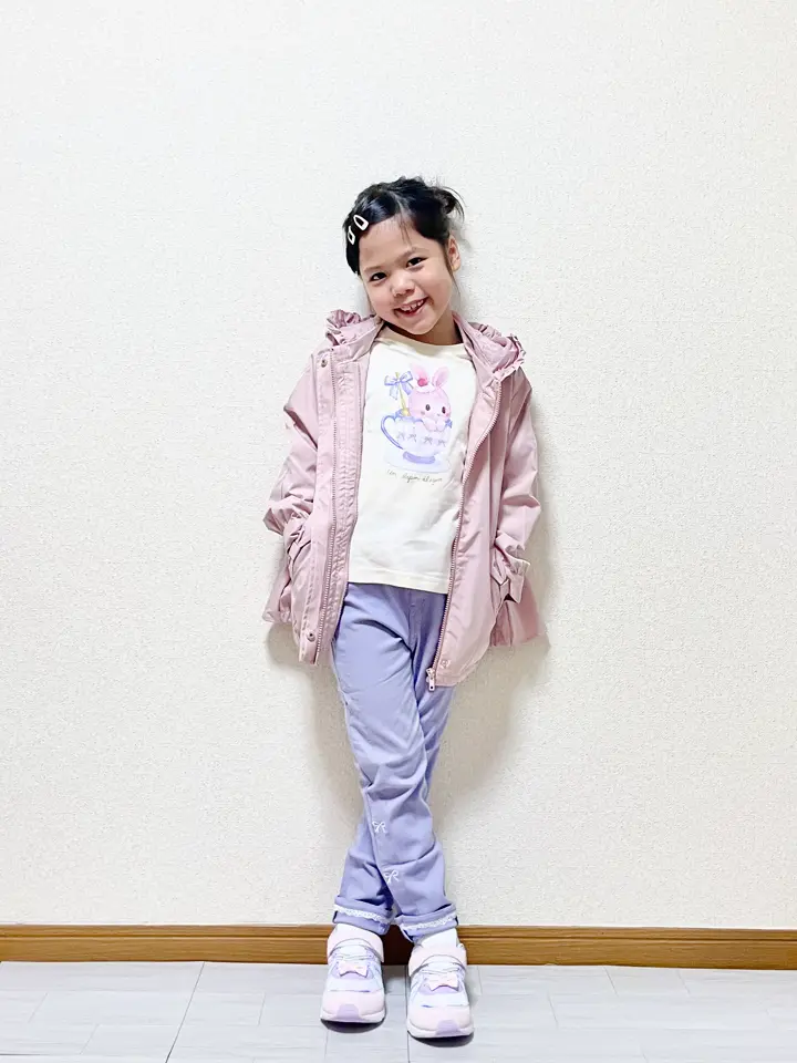 ANY MIKA コーディネート画像