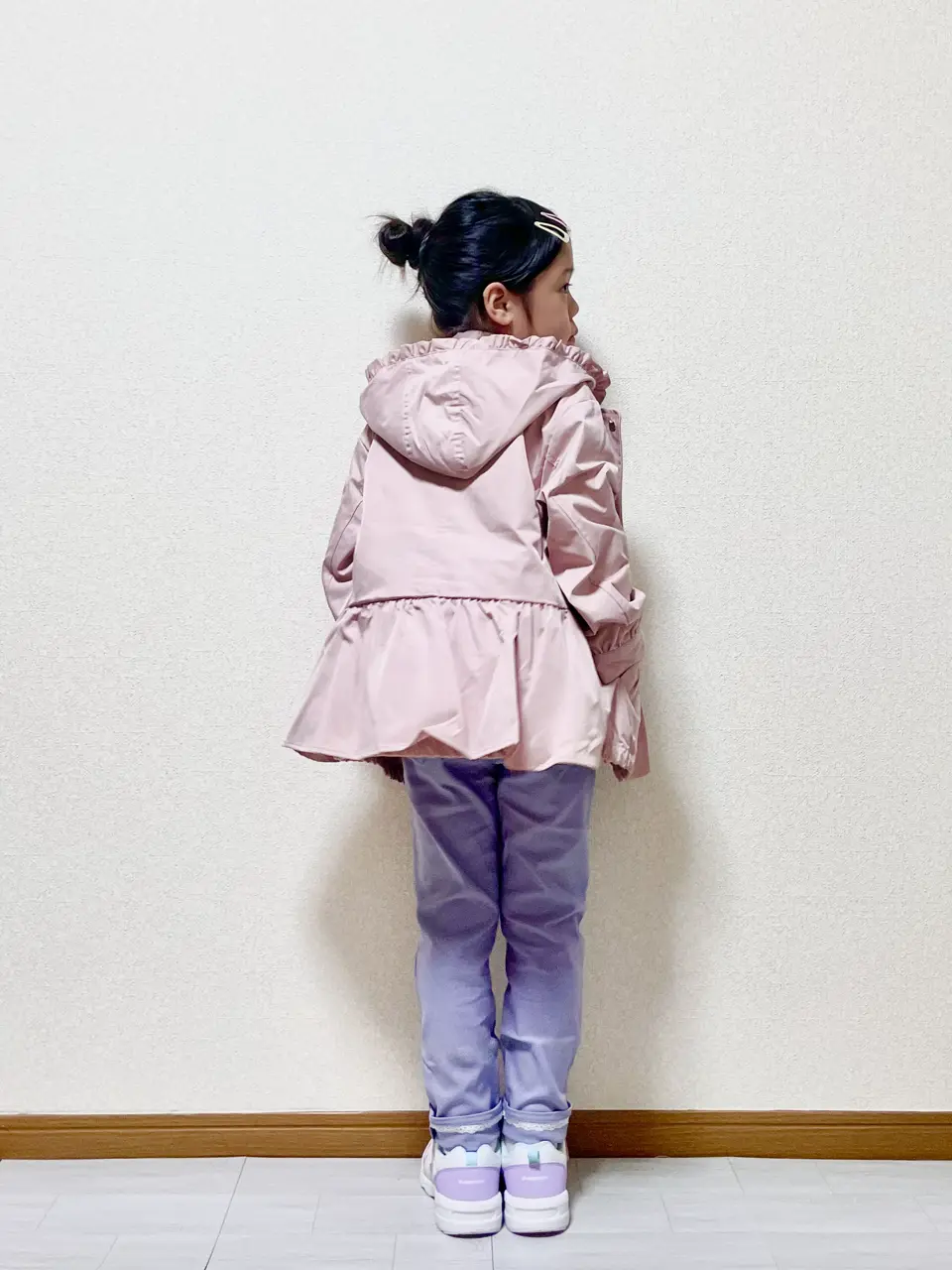 ANY MIKA コーディネート画像