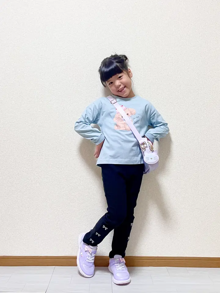 ANY MIKA コーディネート画像