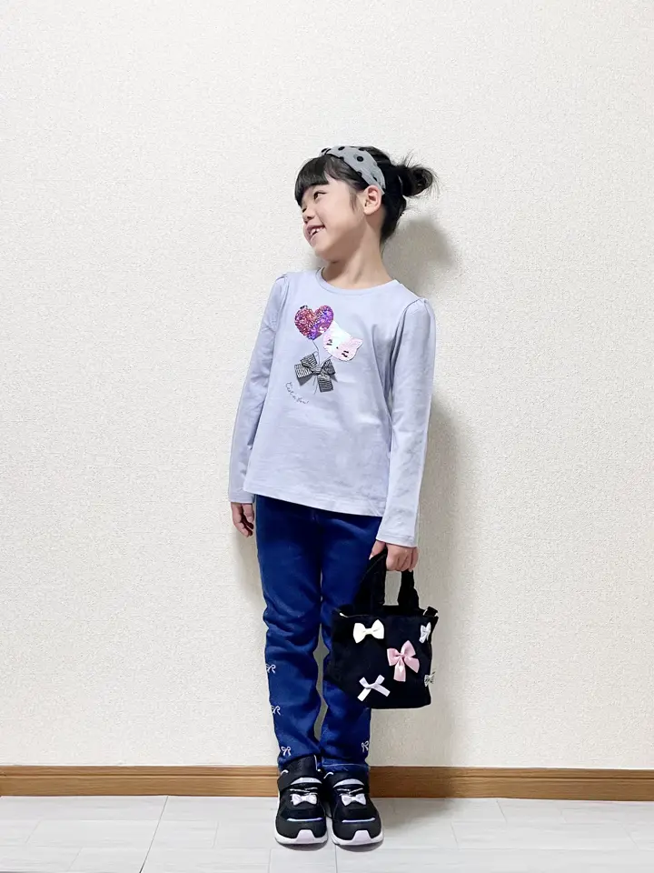 ANY MIKA コーディネート画像