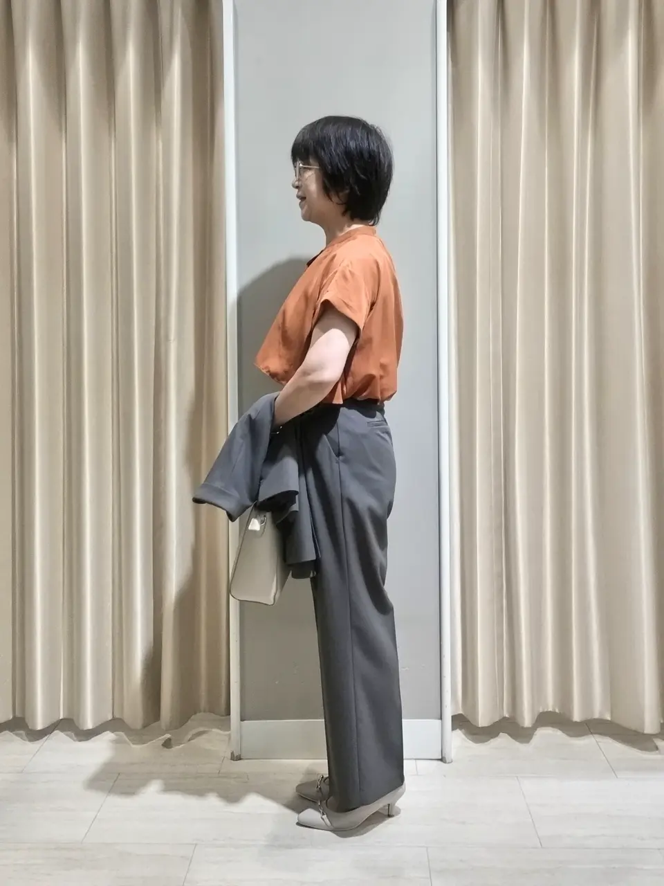 ANY SIS 岡本 コーディネート画像