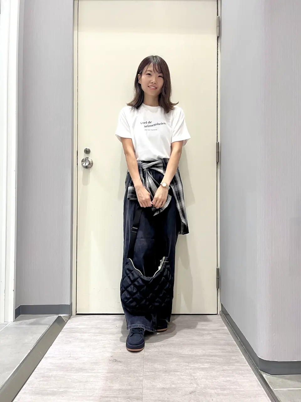 ANY 金井 コーディネート画像