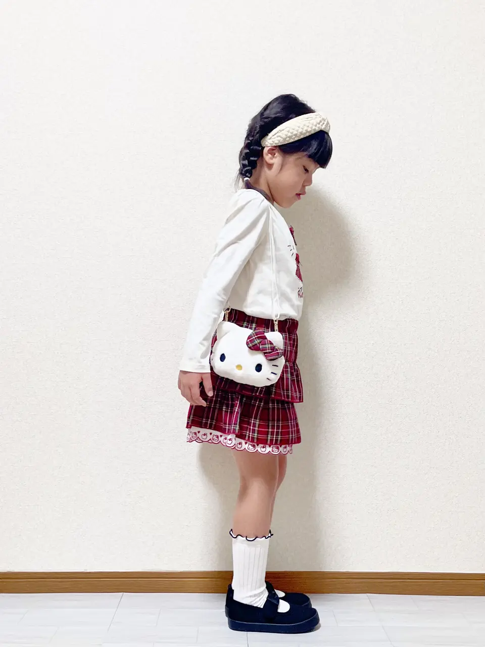 ANY MIKA コーディネート画像