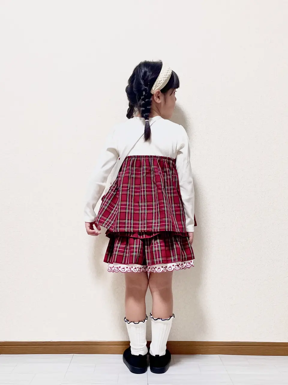 ANY MIKA コーディネート画像