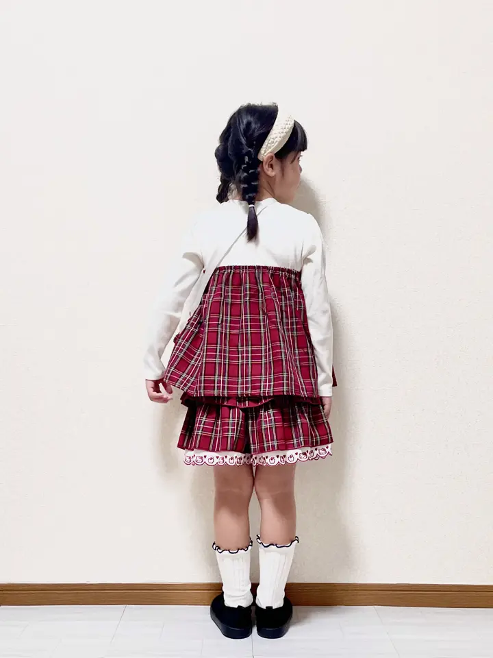 ANY MIKA コーディネート画像