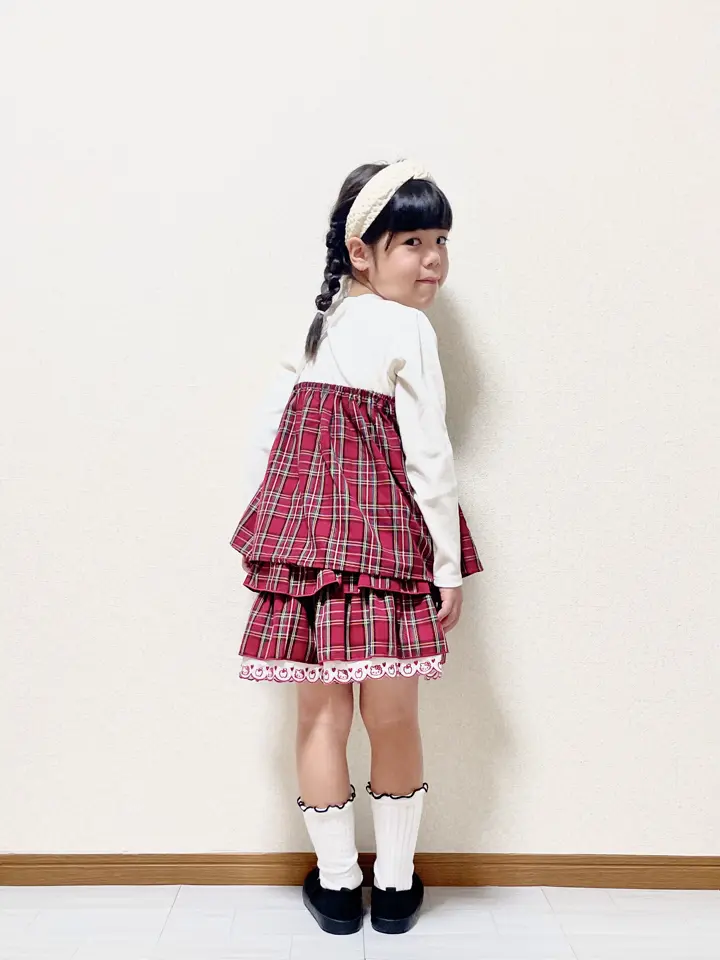 ANY MIKA コーディネート画像