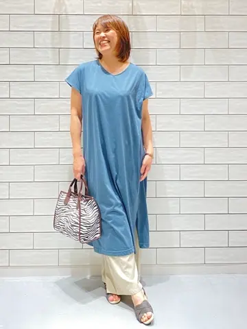 ANY iku コーディネート画像