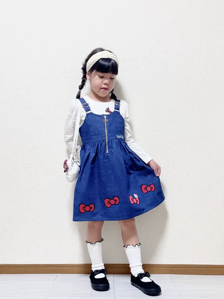 ANY MIKA コーディネート画像