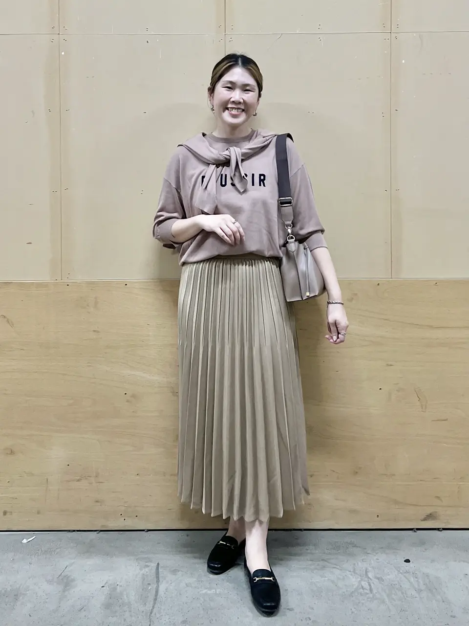 ANY 林 コーディネート画像