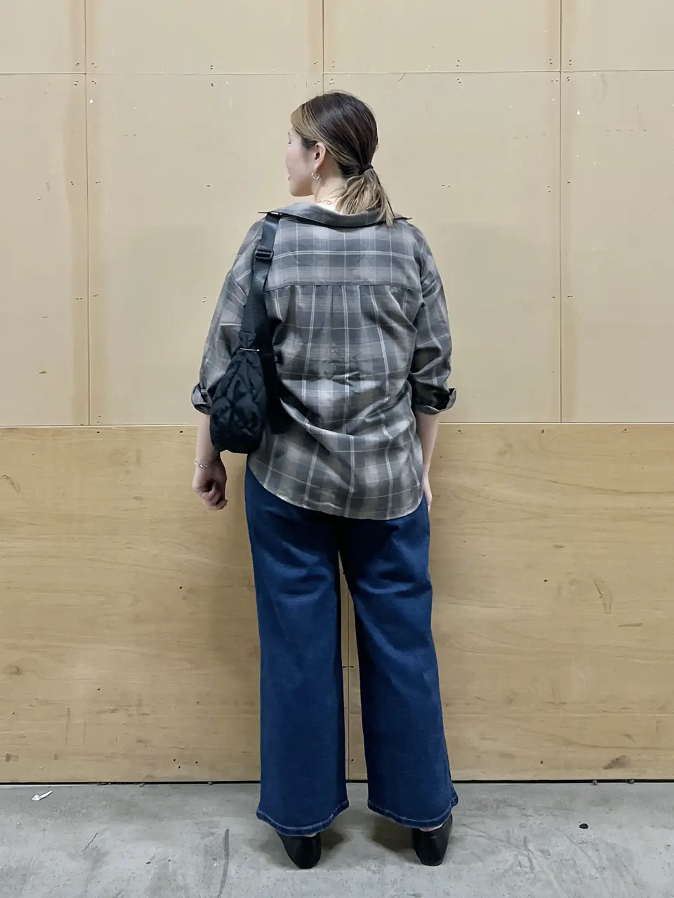 ANY 林 コーディネート画像