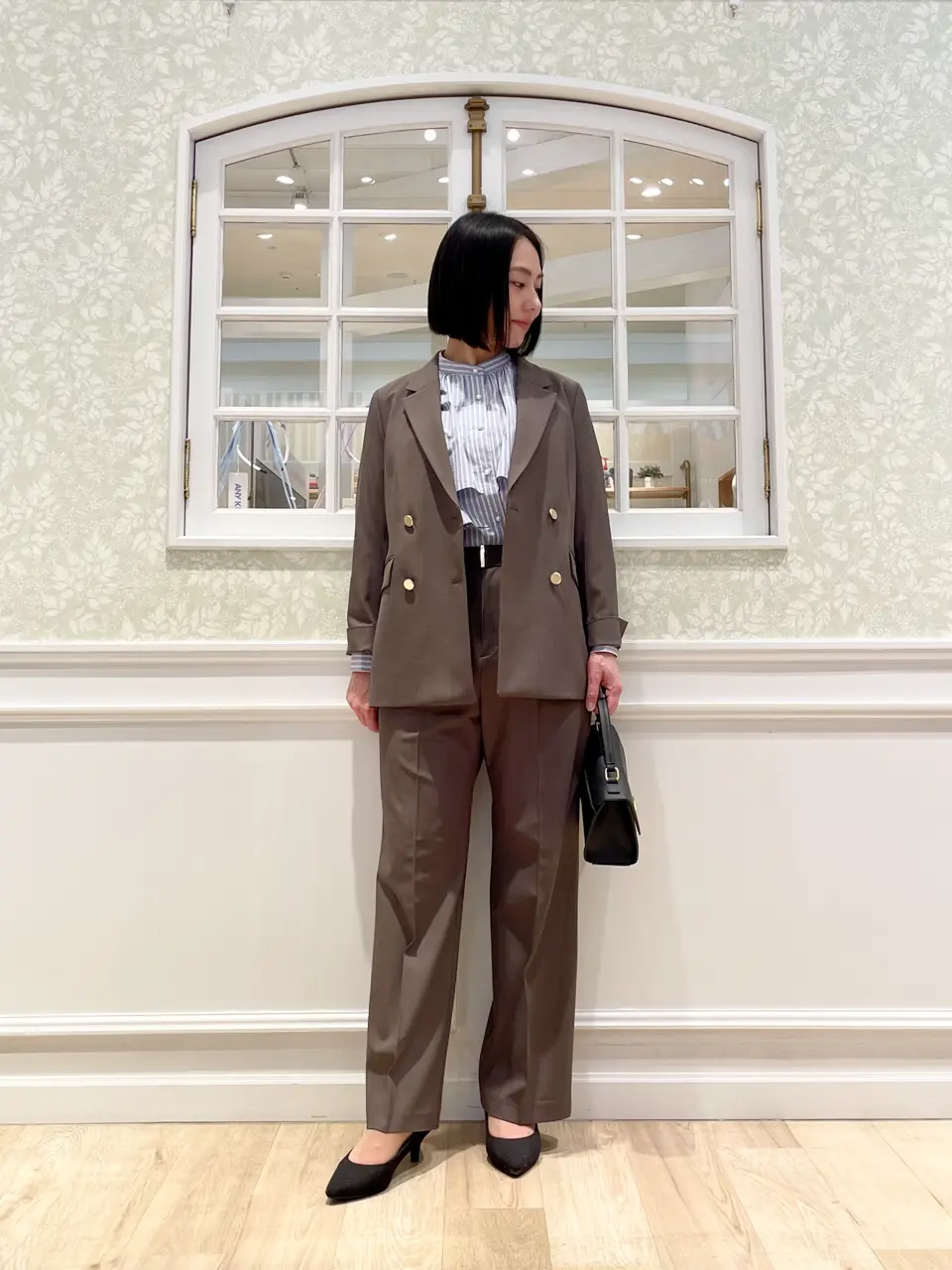 ANY SIS MIKA コーディネート画像