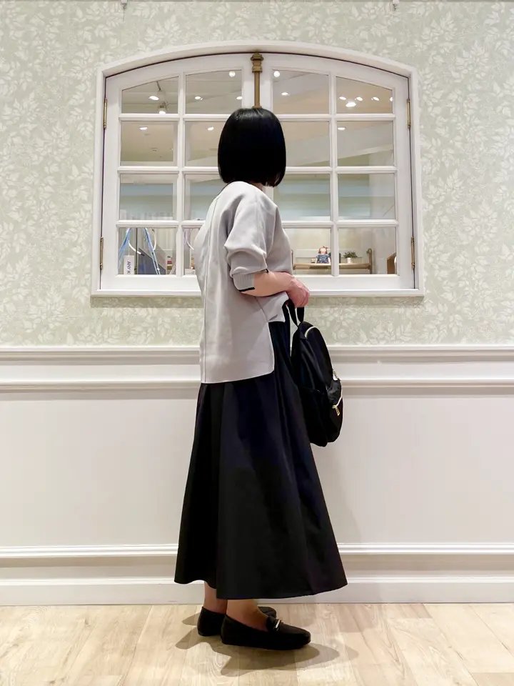 ANY MIKA コーディネート画像