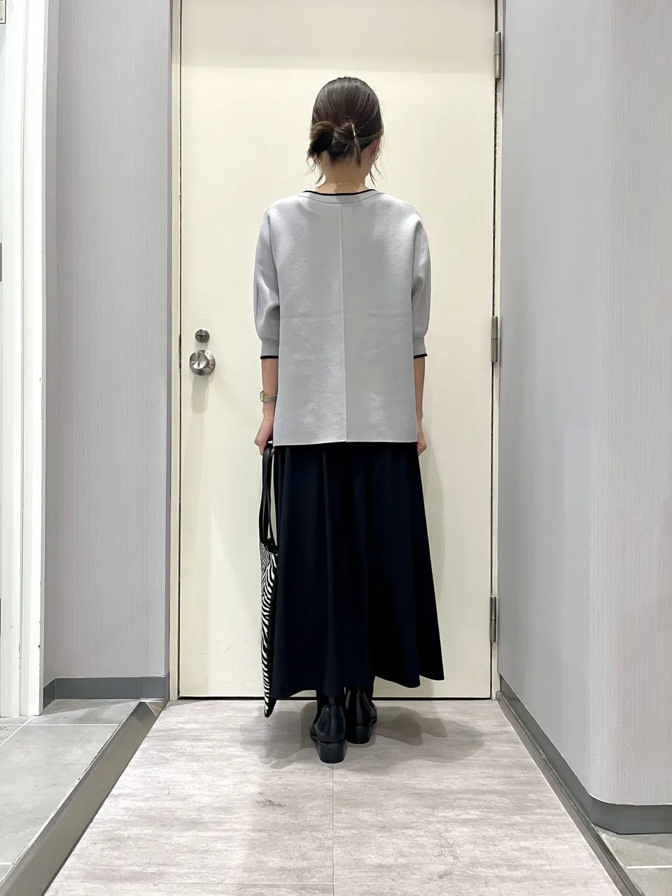 ANY 金井 コーディネート画像