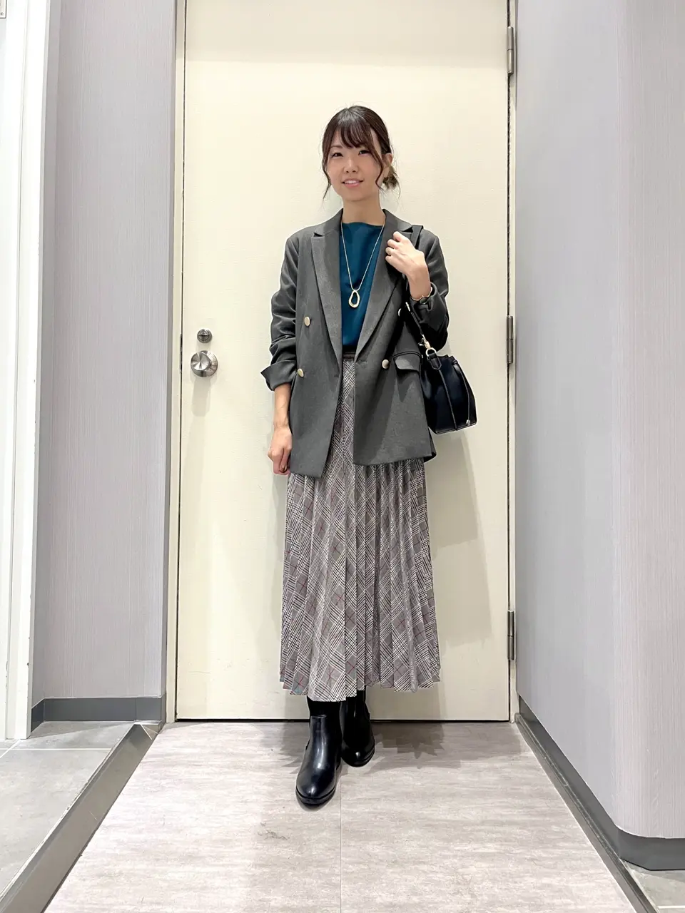 ANY 金井 コーディネート画像