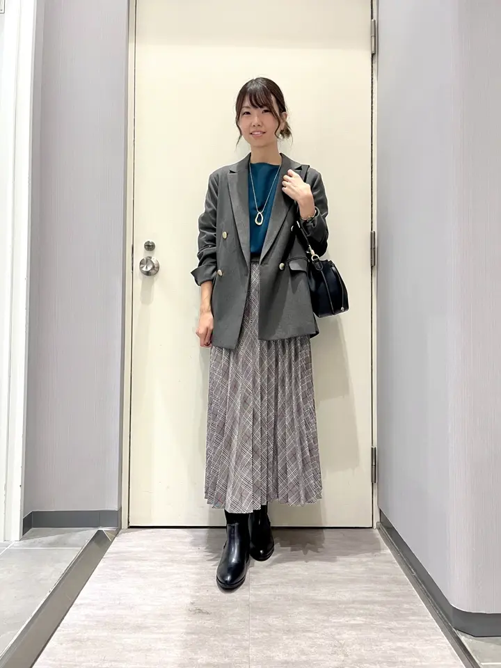 ANY 金井 コーディネート画像