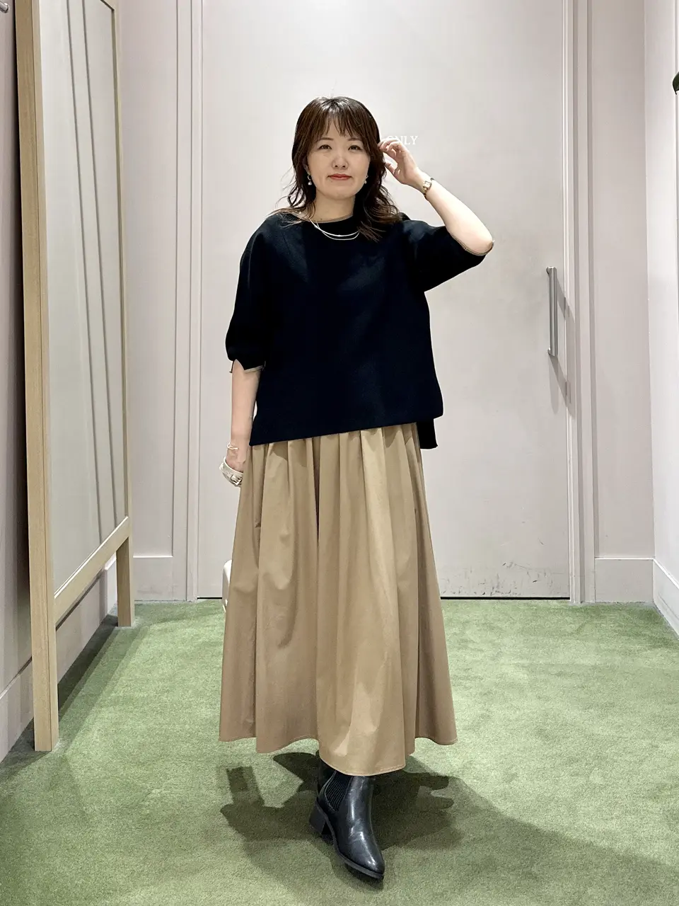 ANY フジコ コーディネート画像