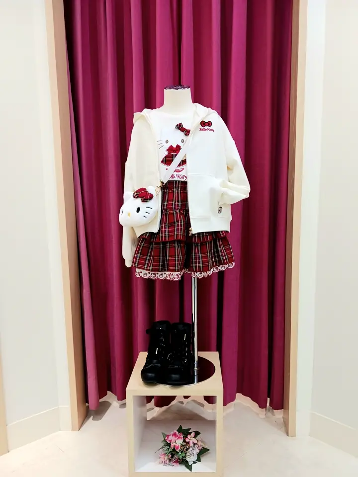 ANY 重永 コーディネート画像